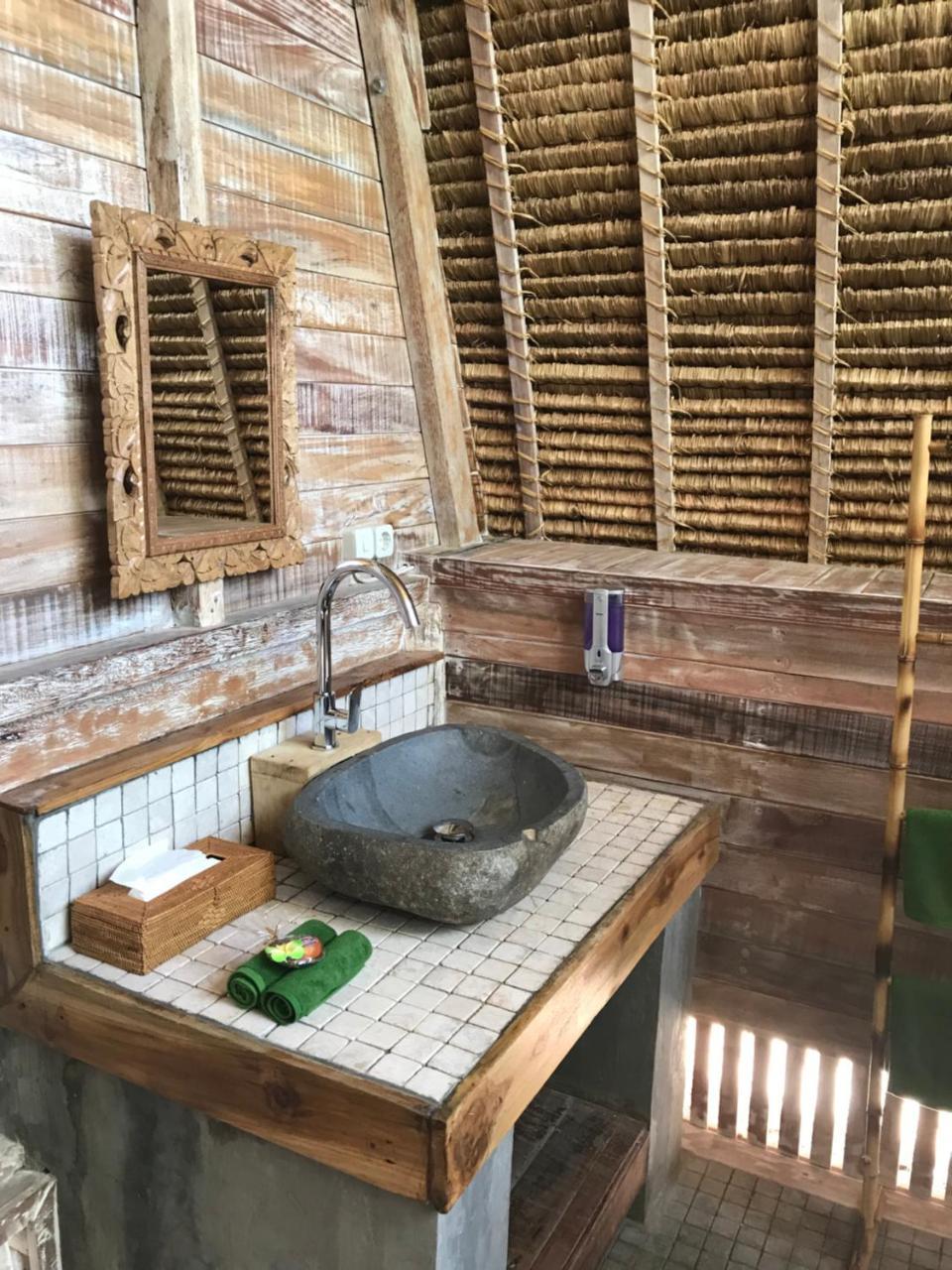 Alam Karang Hotel Gili Gede Eksteriør billede